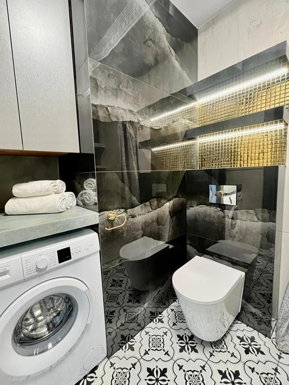 Easy Rent Apartments-Kompozytorow Polskich 7 Style Lublin Luaran gambar